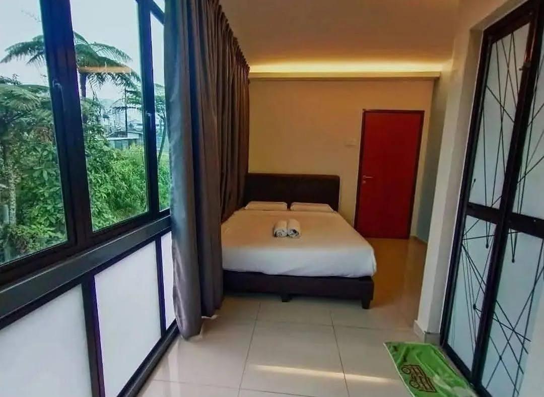 Adam Hotel Cameron Highlands Exterior photo